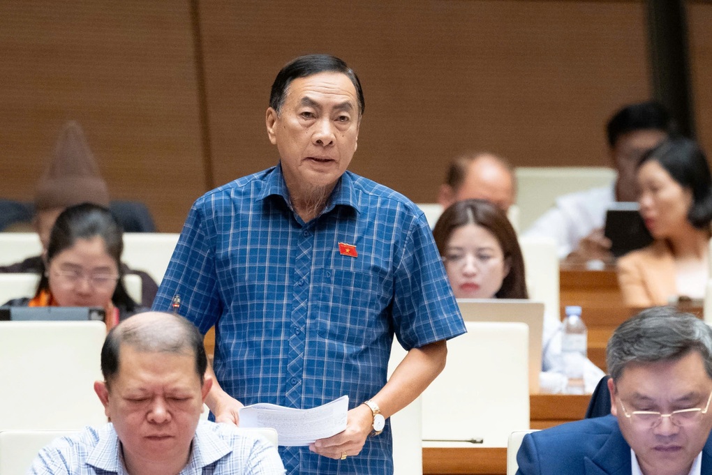 Đại biểu muốn đưa vàng vào danh mục hàng bình ổn giá, Bộ trưởng nói chưa - 1