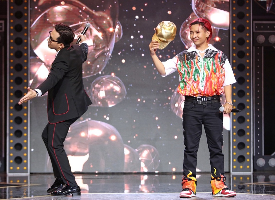 Ricky Star lần thứ 2 “được cứu” nhờ Nón Vàng - 8