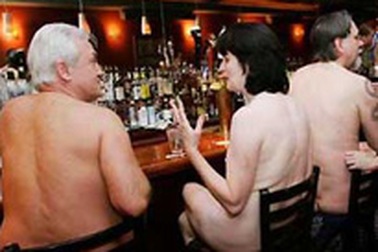 Những quán ăn quái dị nhất thế giới