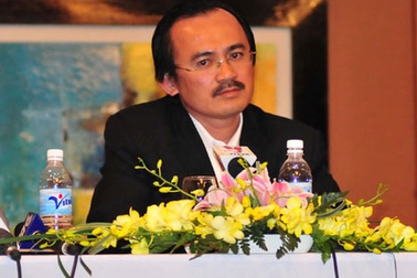 “Bầu” Thắng phải giải trình về việc sở hữu hai đội bóng