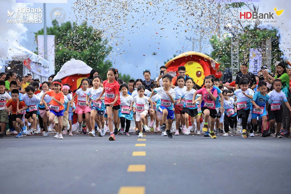 HDBank Green Marathon 2025 startet offiziell - 4 Giải chạy HDBank Green Marathon 2025 chính thức khởi tranh - 4