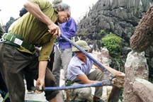 Chính thức tháo dỡ công trình “khủng” xâm hại di sản Tràng An