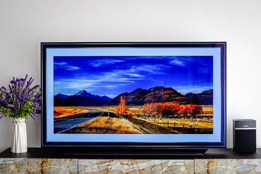 Cận cảnh mẫu TV giành giải thưởng từ trong nước đến quốc tế