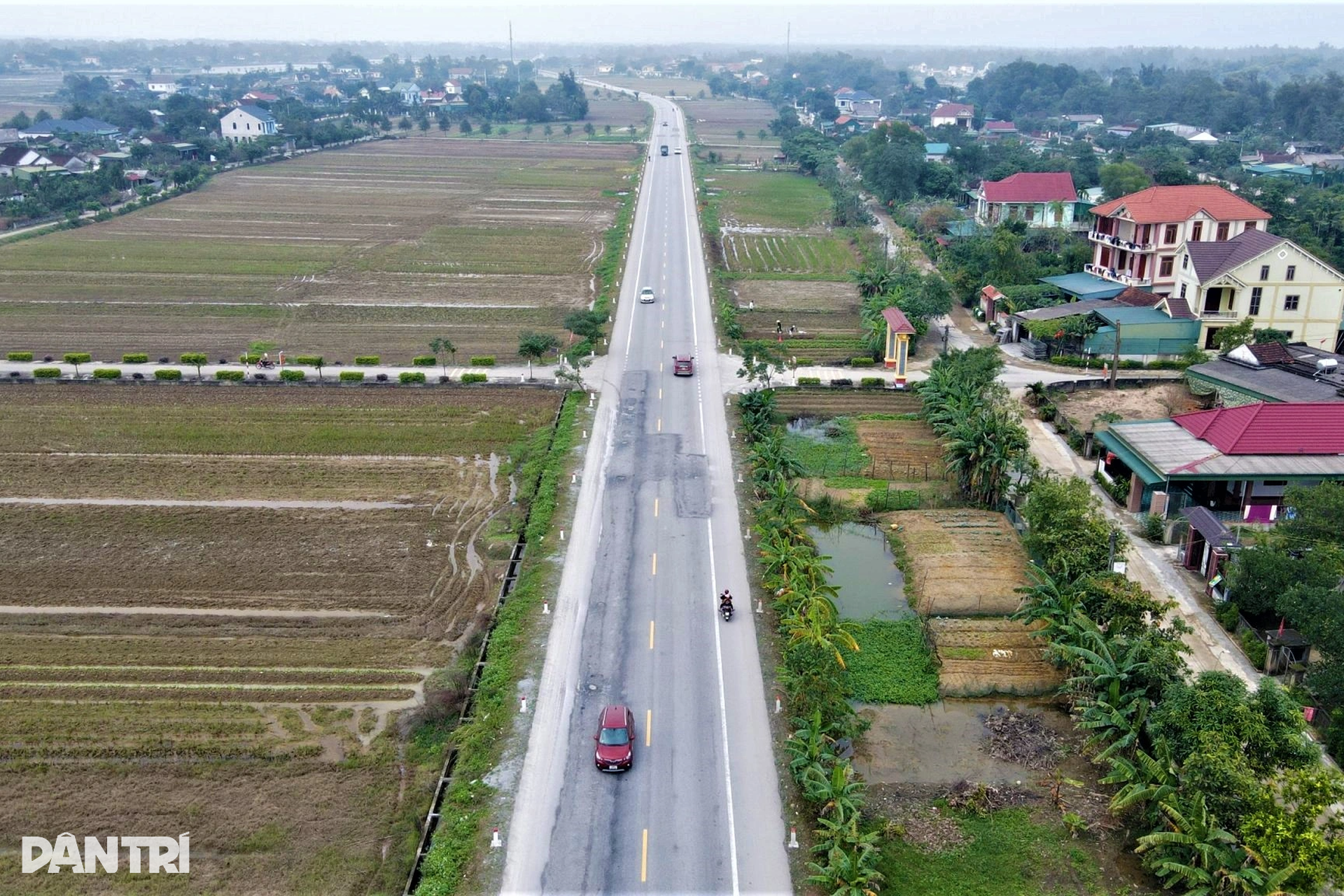 Đường 2.000 tỷ đồng ven biển Hà Tĩnh hư hỏng, xuống cấp - 2 Đường 2.000 tỷ đồng ven biển Hà Tĩnh hư hỏng, xuống cấp - 2