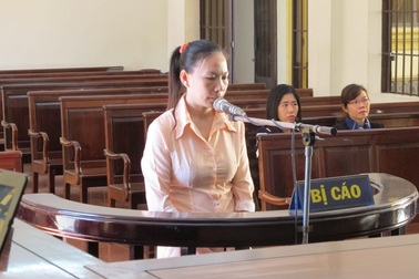 Đổi 5 năm làm chủ tịch công đoàn lấy 12 năm tù vì tội tham ô