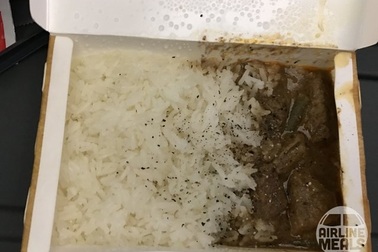 Những suất ăn hàng không "tệ không thể tin nổi"