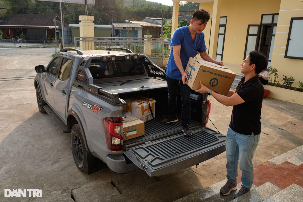 Trải nghiệm Nissan Navara sau gần 500km: Lái khá nhưng còn điểm trừ - 16 Trải nghiệm Nissan Navara sau gần 500km: Lái khá nhưng còn điểm trừ - 16