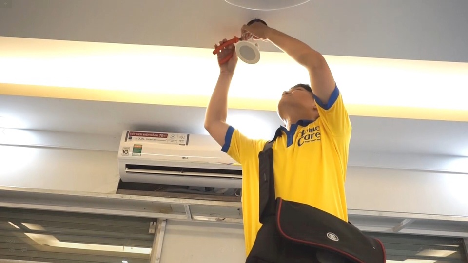 Gạch men, thiết bị vệ sinh, điện nước sốt hàng cuối năm - 2 Gạch men, thiết bị vệ sinh, điện nước sốt hàng cuối năm - 2
