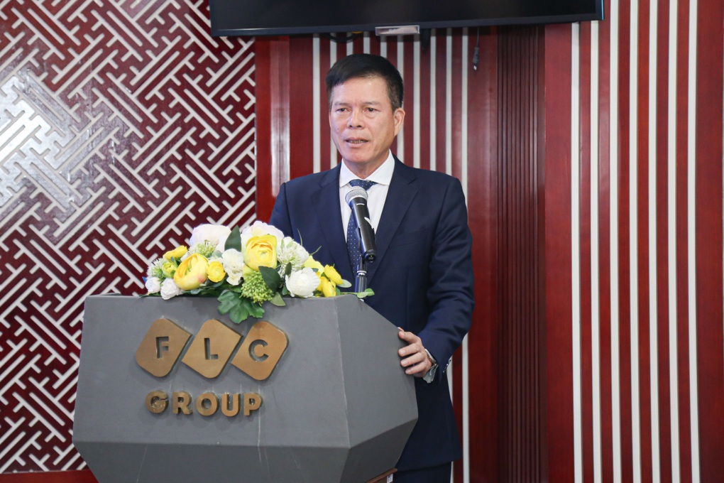 Cựu lãnh đạo Vietcombank Phạm Mạnh Thắng làm Phó tổng giám đốc FLC - 1 Cựu lãnh đạo Vietcombank Phạm Mạnh Thắng làm Phó tổng giám đốc FLC - 1