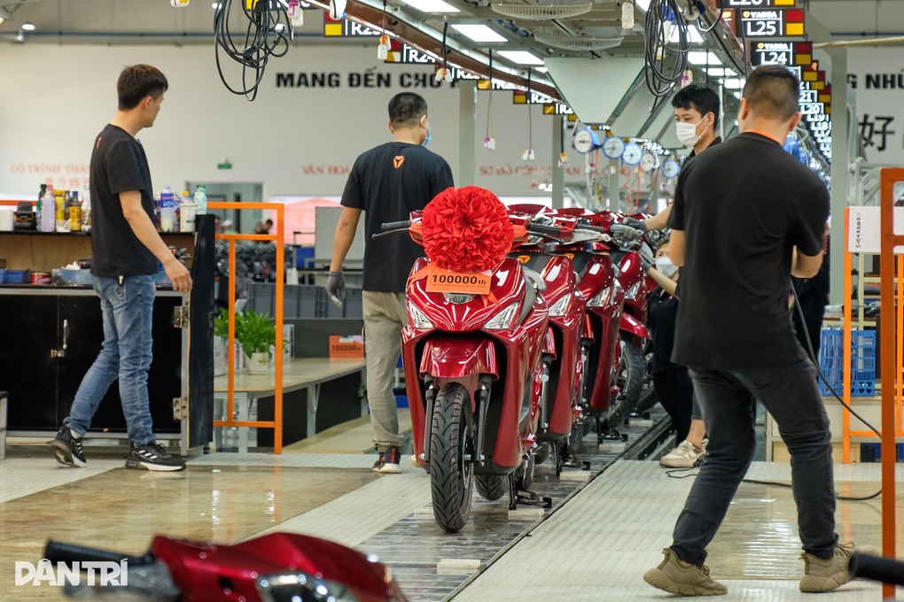 Hãng xe máy điện Trung Quốc rót 100 triệu USD mở thêm nhà máy tại Việt Nam - 1 Hãng xe máy điện Trung Quốc rót 100 triệu USD mở thêm nhà máy tại Việt Nam - 1
