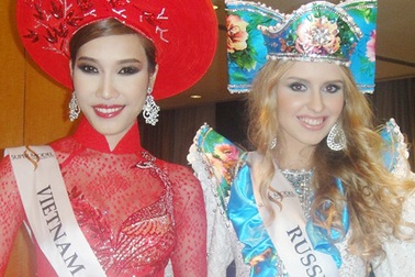 Anh Thư đoạt Á hậu 4 tại cuộc thi Siêu mẫu châu Á Thái Bình Dương 2011