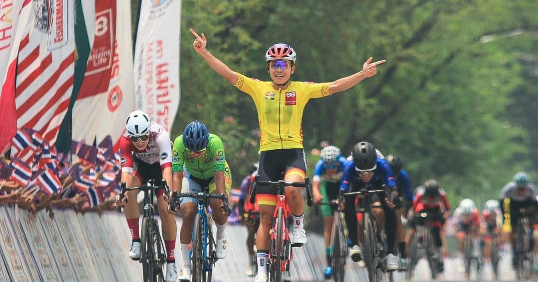 View - Tay đua nữ Việt Nam giữ chắc áo vàng giải xe đạp tại Thái Lan | Báo Dân trí