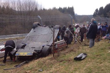 Tai nạn khủng khiếp tại Nurburgring