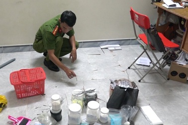 Tự chế pháo hoa, học sinh lớp 10 suýt gặp họa