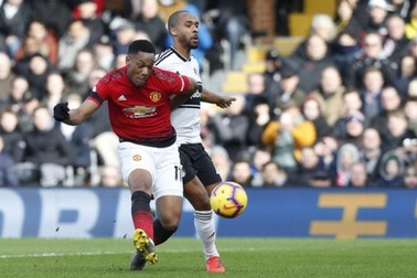 HLV Solskjaer: “Martial có thể đạt tới tầm của C.Ronaldo”