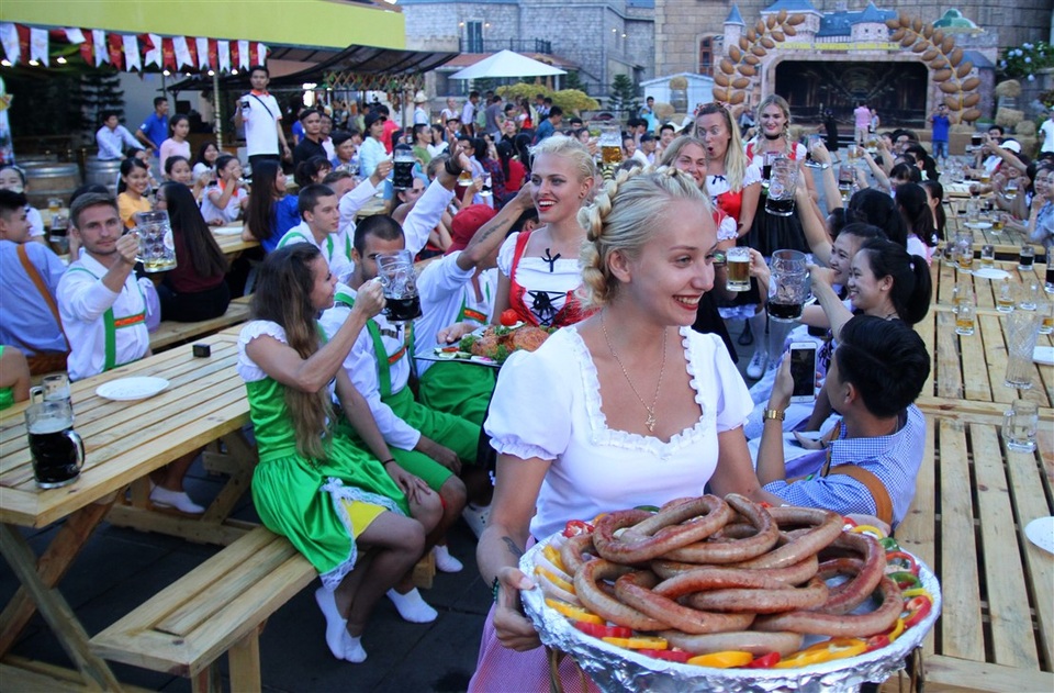 “Đại tiệc” ẩm thực thế giới trên đỉnh Bà Nà - 2 “Đại tiệc” ẩm thực thế giới trên đỉnh Bà Nà - 2