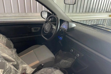 Ô tô điện nhỏ nhất của VinFast lần đầu lộ ảnh nội thất thực tế