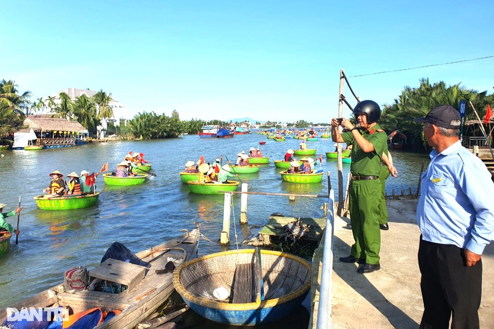 Cải thiện cảnh bát nháo tại điểm du lịch rừng dừa Bảy Mẫu - 1 Cải thiện cảnh bát nháo tại điểm du lịch rừng dừa Bảy Mẫu - 1