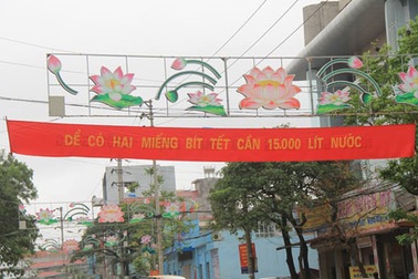 Băng rôn “lạ” xuất hiện trên đường phố Lạng Sơn