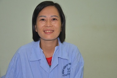 Kì tích người đàn bà "chung xương sống" với con trai đã tập được đi nhờ "cái lưng" bạn đọc Dân trí