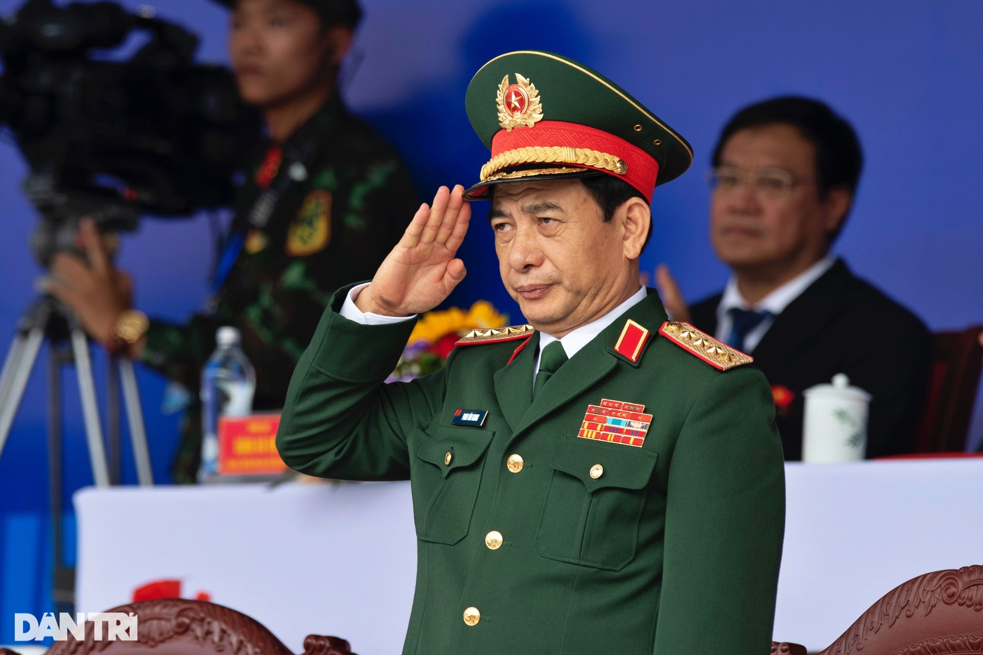 Ấn tượng hình ảnh Lễ Bế mạc Giải bắn súng quân dụng Lục quân các nước ASEAN - 1 Ấn tượng hình ảnh Lễ Bế mạc Giải bắn súng quân dụng Lục quân các nước ASEAN - 1