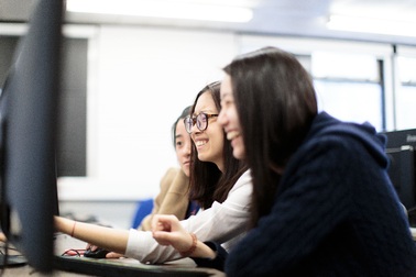 Cơ hội nhận học bổng thạc sĩ cho giáo viên tiếng Anh tại Việt Nam