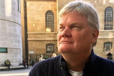 Từ đi rửa bát thuê thành ông chủ đế chế pizza