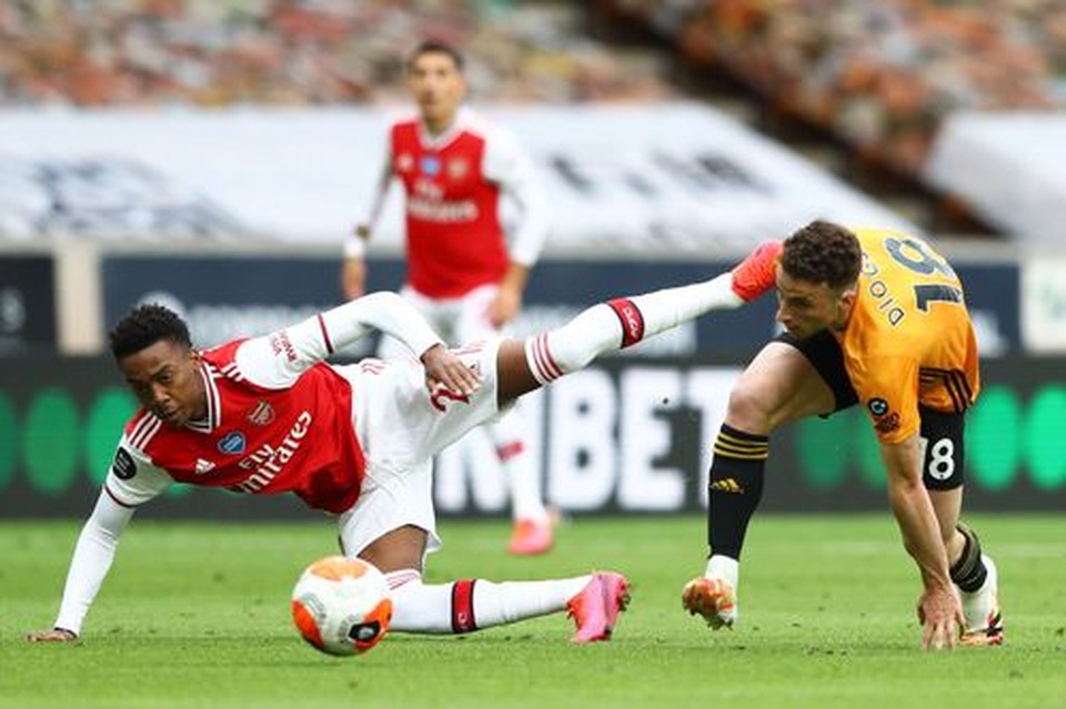 Wolves 0-2 Arsenal: Saka, Lacazette lập công cho đội khách - 5 Wolves 0-2 Arsenal: Saka, Lacazette lập công cho đội khách - 5