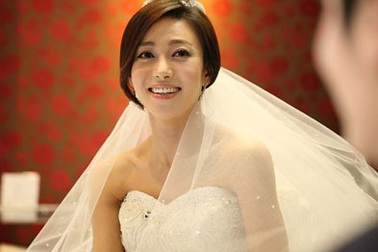 Nữ diễn viên Jang Young Man kết hôn với “phi công trẻ”