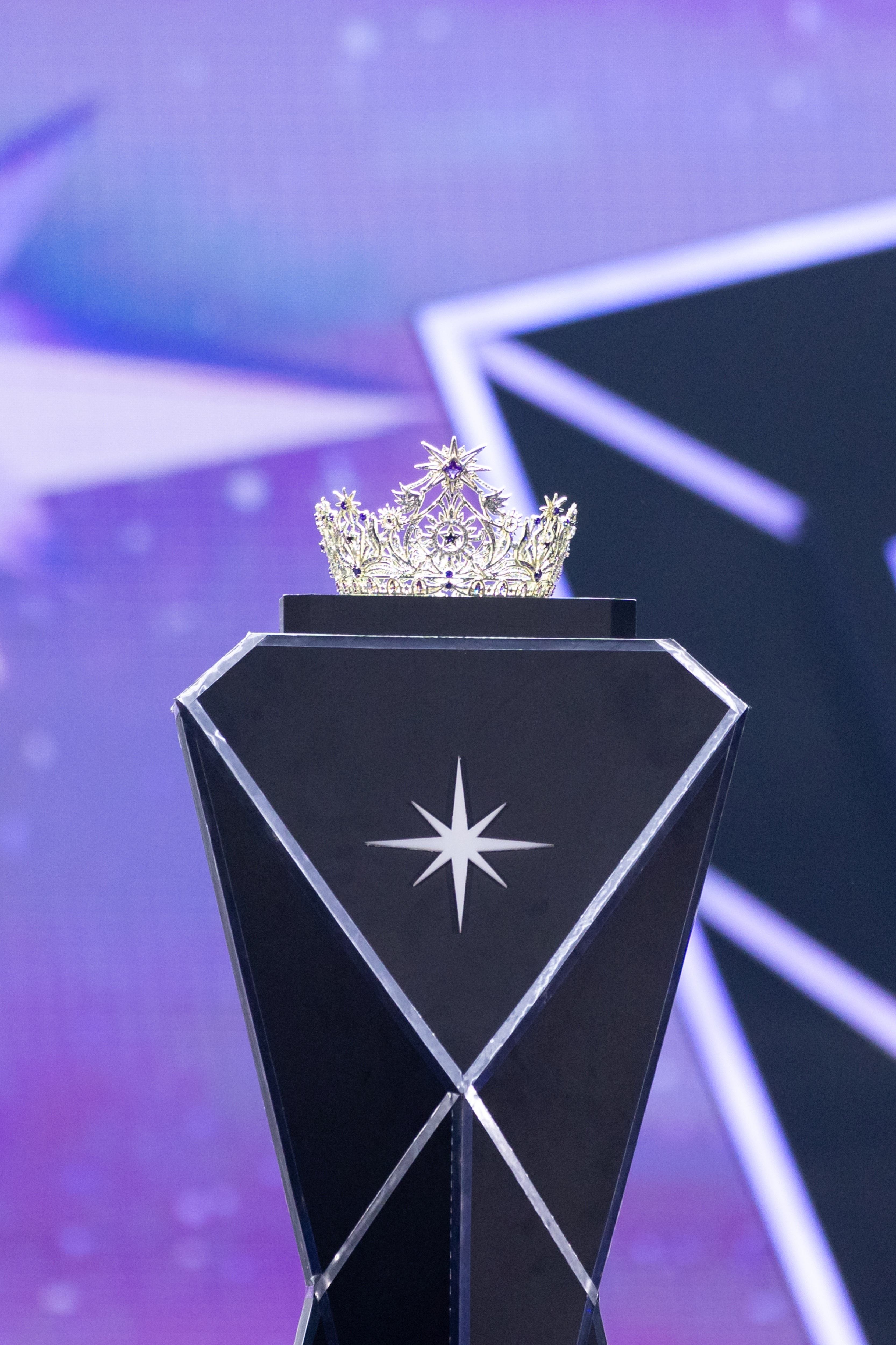 Bán kết Miss Universe Vietnam: Kỳ Duyên được gọi tên 2 lần, MC mắc lỗi  第26张