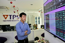 "Khoản đầu tư tai hại" nào khiến Chứng khoán Tiên Phong lỗ nặng?