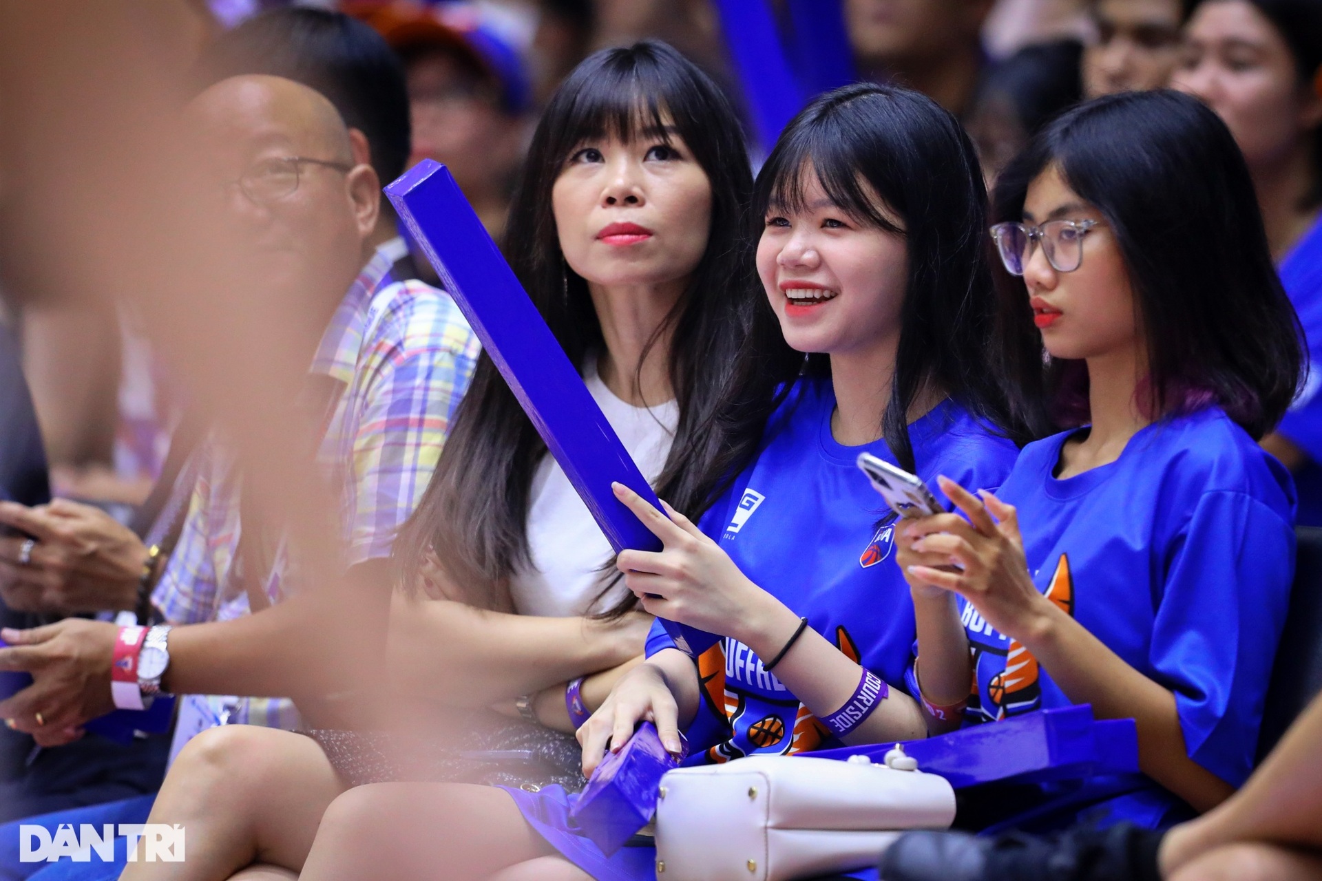 Dàn hoạt náo viên nóng bỏng bùng nổ trong trận đấu cuối VBA 2022 - 4 Dàn hoạt náo viên nóng bỏng bùng nổ trong trận đấu cuối VBA 2022 - 4