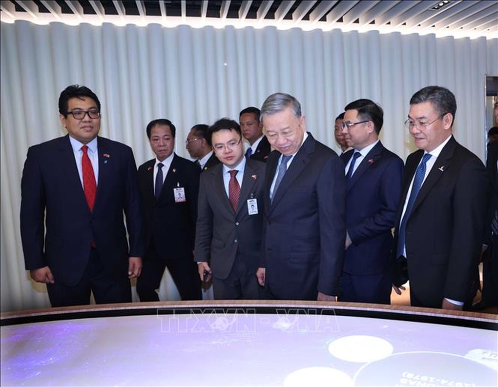 Tổng Bí thư Tô Lâm thăm và làm việc với Tập đoàn Petronas - 4 Tổng Bí thư Tô Lâm thăm và làm việc với Tập đoàn Petronas - 4