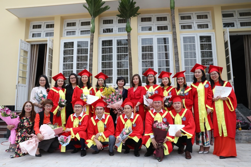 Trường Đại học Thương mại tuyển sinh Thạc sỹ Tài chính khoá 13 – Liên kết với Trường Đại học Jean Moulin Lyon 3 - 5 Trường Đại học Thương mại tuyển sinh Thạc sỹ Tài chính khoá 13 – Liên kết với Trường Đại học Jean Moulin Lyon 3 - 5