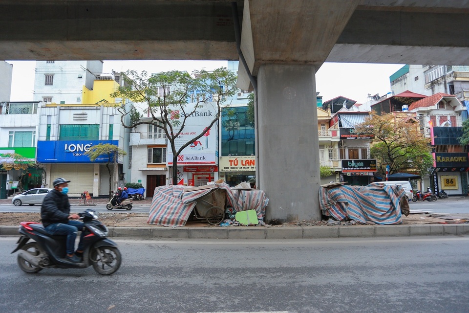 Hành lang đường sắt Cát Linh - Hà Đông thành nơi đổ rác - 11 Hành lang đường sắt Cát Linh - Hà Đông thành nơi đổ rác - 11