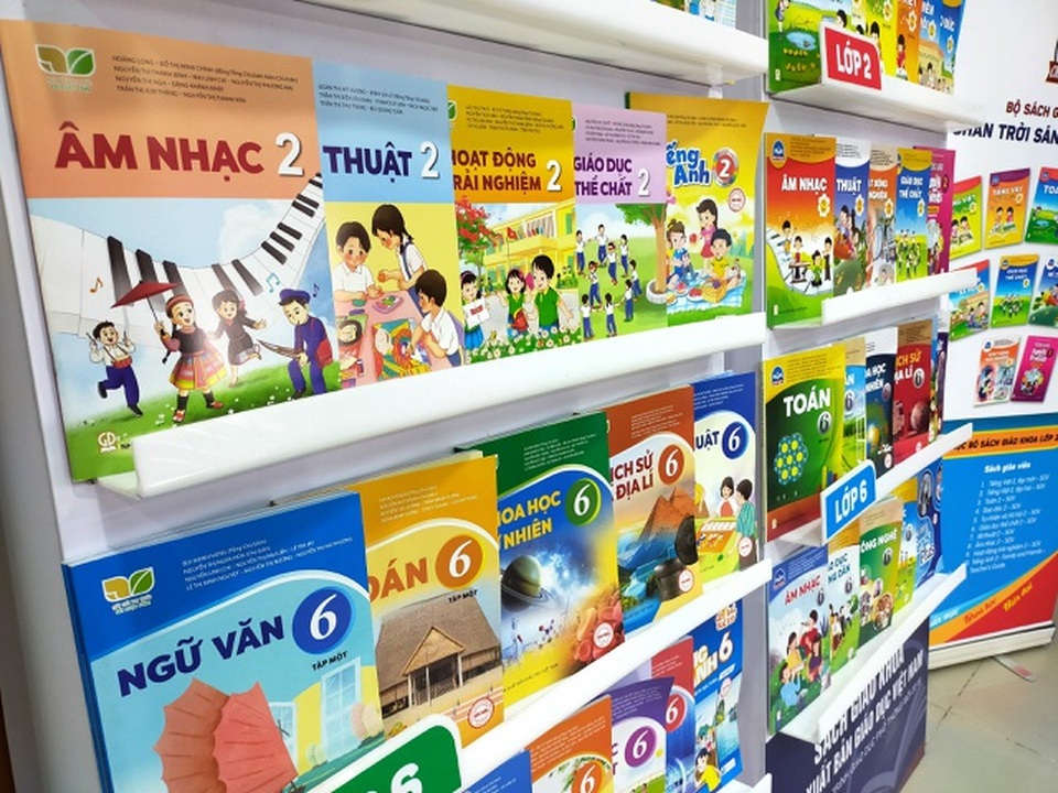 Băn khoăn khắc nhập, khắc xuất sách giáo khoa - 1 Băn khoăn khắc nhập, khắc xuất sách giáo khoa - 1