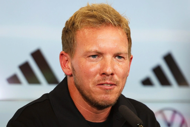 HLV Julian Nagelsmann tiếp quản "ghế nóng" của đội tuyển Đức