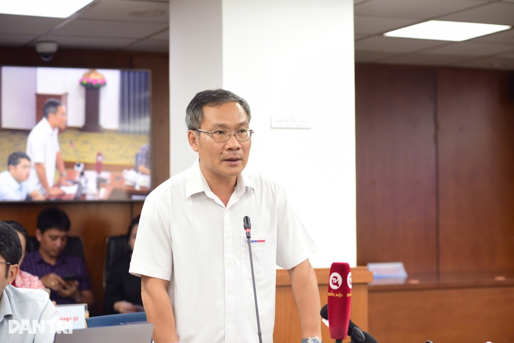 Điện lực TPHCM nhận trách nhiệm chậm hạ ngầm lưới điện các dự án giao thông - 1