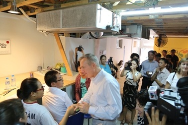 Đại sứ Hoa Kỳ giao lưu với các em nhỏ Đà Nẵng