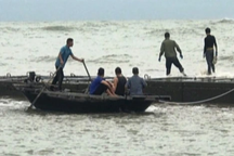 Tìm kiếm gia đình 3 người mất tích trên biển Hải Phòng