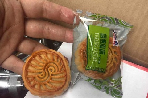 Bánh trung thu chưa tới 3.000 đồng/chiếc: Thông tin giật mình từ du học sinh ở Trung Quốc
