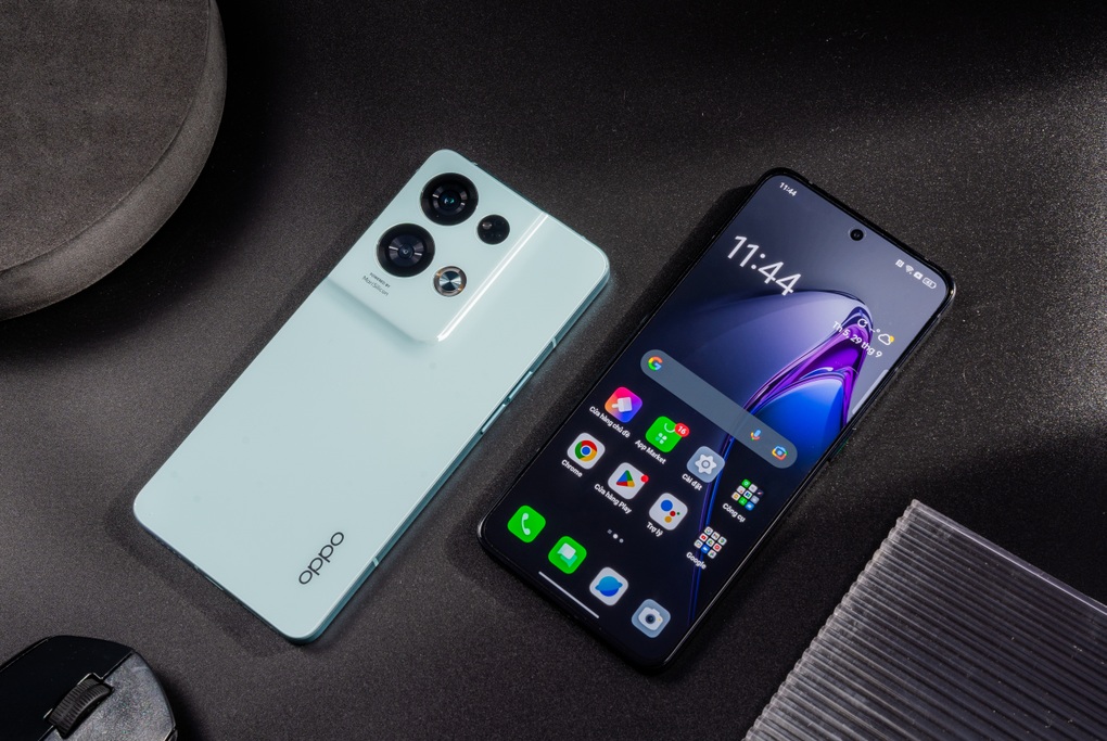 Oppo ra mắt smartphone Reno8 5G, cạnh tranh với Galaxy S22, iPhone 13 - 1 Oppo ra mắt smartphone Reno8 5G, cạnh tranh với Galaxy S22, iPhone 13 - 1