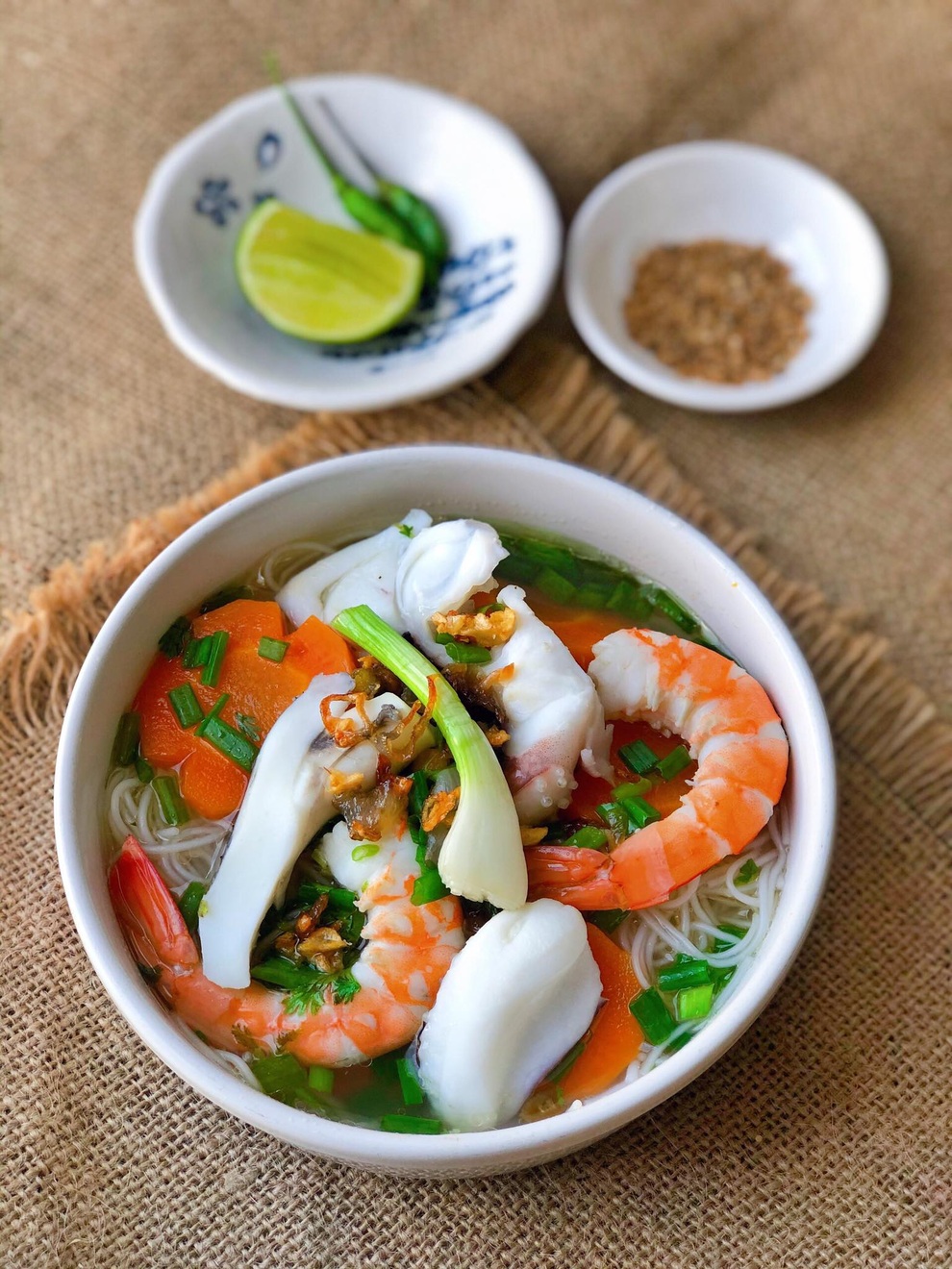 Mẹ chồng dậy từ 4 giờ để dọn dẹp và nấu bữa sáng cho cả nhà trong mùa dịch - 6 Mẹ chồng dậy từ 4 giờ để dọn dẹp và nấu bữa sáng cho cả nhà trong mùa dịch - 6