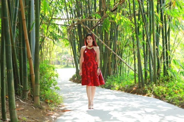 Thanh Mai - Giảng viên xinh đẹp trở thành MC