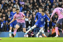 Tottenham bỏ lỡ cơ hội vượt qua Man Utd, Chelsea đứt mạch thắng