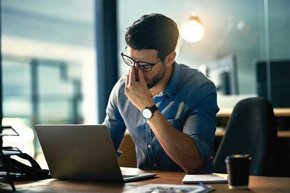 Giảm căng thẳng, tăng sức khỏe tinh thần nơi làm việc - 1 Giảm căng thẳng, tăng sức khỏe tinh thần nơi làm việc - 1