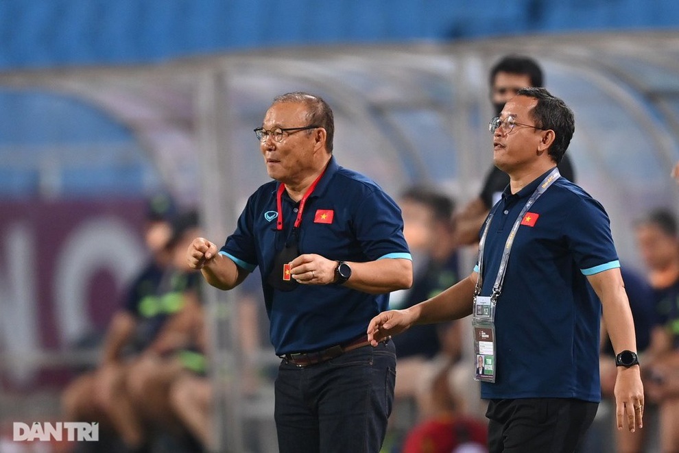 HLV Darby: Ông Park không bảo thủ, tuyển Việt Nam sẽ dự World Cup 2026 - 2 HLV Darby: Ông Park không bảo thủ, tuyển Việt Nam sẽ dự World Cup 2026 - 2