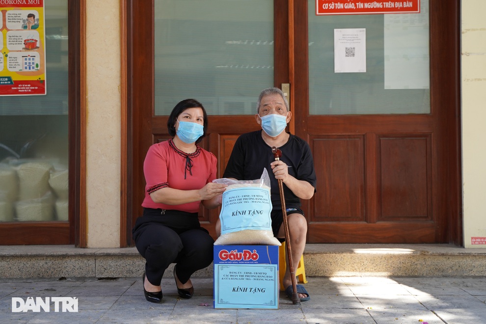 Nghị quyết 68: Hàng loạt lao động tự do ở Hà Nội nhận hỗ trợ 1,5 triệu đồng - 11 Nghị quyết 68: Hàng loạt lao động tự do ở Hà Nội nhận hỗ trợ 1,5 triệu đồng - 11