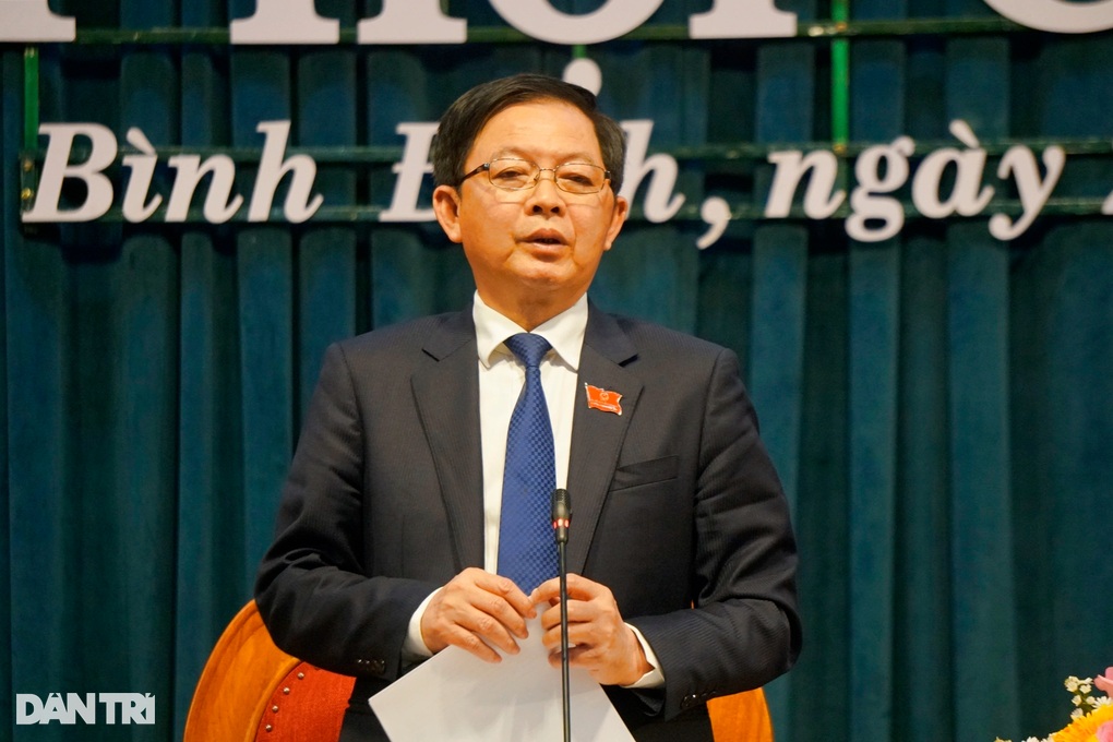 Lựa chọn người đứng đầu có đủ phẩm chất, năng lực và uy tín - 1 Lựa chọn người đứng đầu có đủ phẩm chất, năng lực và uy tín - 1