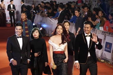 Đông đảo ngôi sao điện ảnh đến dự lễ khai mạc LHP Hà Nội